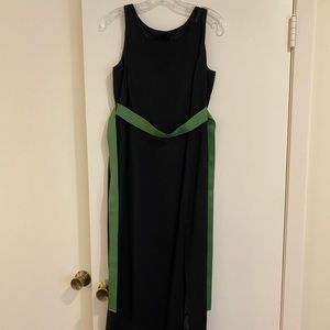 Preppy black vintage evening gown, size 4-6.